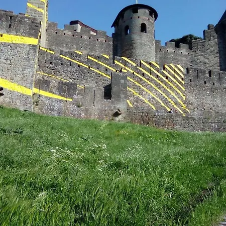 Апартаменти O Calme Каркассонн